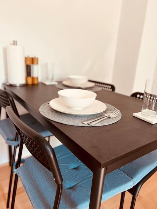 Gemutliche & Komplett Ausgestattete Residenz Essen Esterno foto